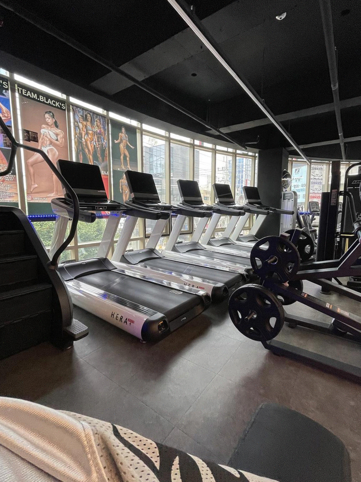  [운동리뷰] 중곡동 블랙스짐 헬스 PT, 청결한 환경과 맞춤형 트레이닝에 감동!
