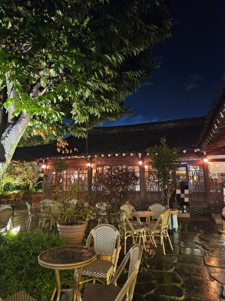 경주 나들이 - 오륙돈/이어서/산갈래닭갈비/큰기와/망고홈/황남비빔밥/러스틱커피 경주 나들이 - 오륙돈/이어서/산갈래닭갈비/큰기와/망고홈/황남비빔밥/러스틱커피