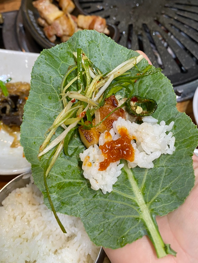 울주 온산 목토갈비쌈밥 한돈 암퇘지 삼겹세트