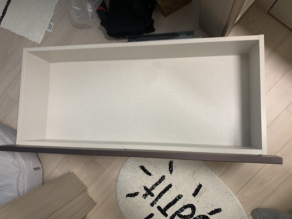 화성동탄 화장대서랍 레일고장교체수리