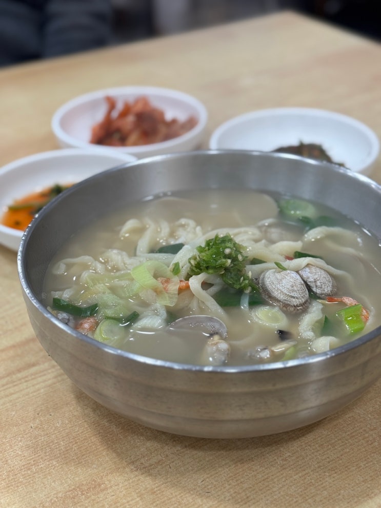  가성비 좋은 정자동 칼국수 맛집 하성손칼국수