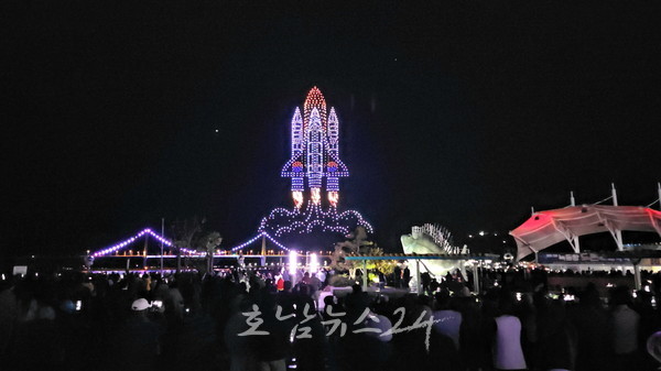  ‘2024 고흥 녹동항 드론쇼’ 24만 명 관람..소록대교 야경 배경으로 대표 관광콘텐츠 자리매김