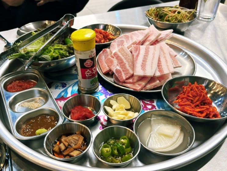 국내산 무항생제 의정부 고산동 삼겹살 맛집 욱이네 냉삼