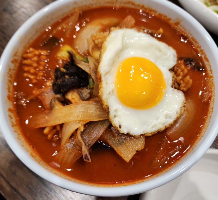  강남구청역 맛집 중화백반 강남직영점, 퓨전요리의 새로운 세계!