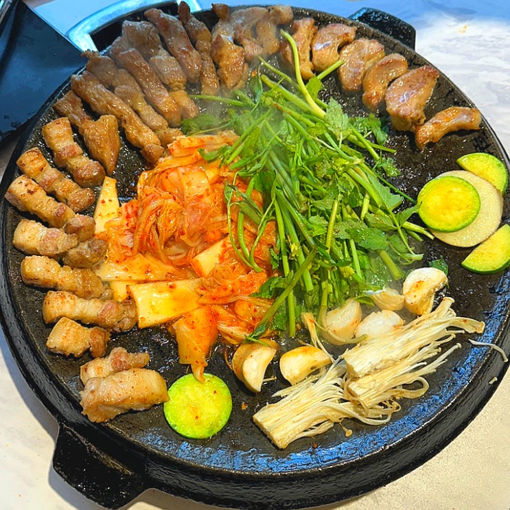  단대오거리 맛집 무쇠뚝삼겹에서 가성비 좋은 실속세트 얌얌