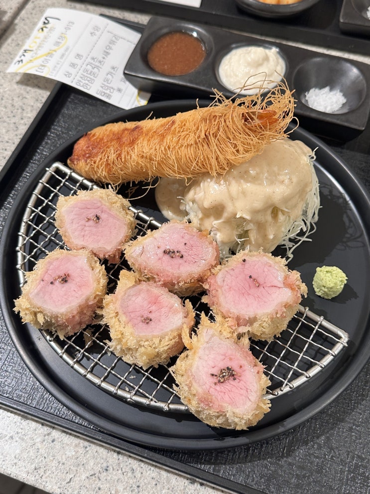  명동 맛집 롯데백화점 본점 일본식 돈까스 맛집 오제제 안심 등심 새우튀김