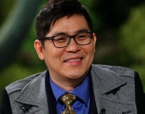 무인도에서 새로 태어난 김용만! 프로필 나이 키 가족 학력 MBTI 인스타그램 MBC 푹 쉬면 다행....