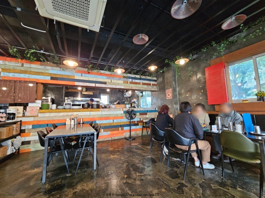 시즌스 사진 6