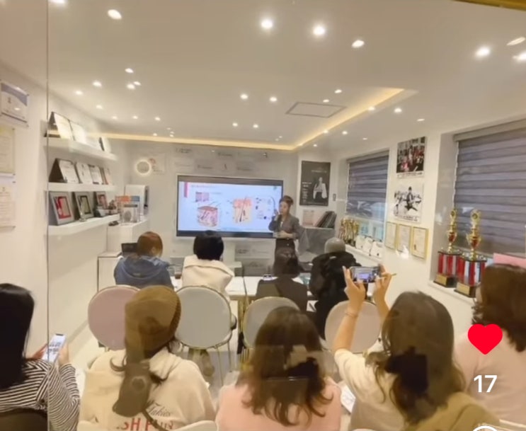  아미뷰티아카데미 플라즈마 교육으로 여성들의 꿈을 현실로 만드는 비밀