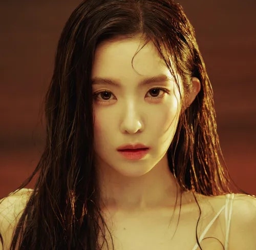 아이린, ‘Like A Flower’ 초동 33만 장 돌파! 프로필 나이 키 가족 학력 MBTI 인스타그램 첫 솔로 ....