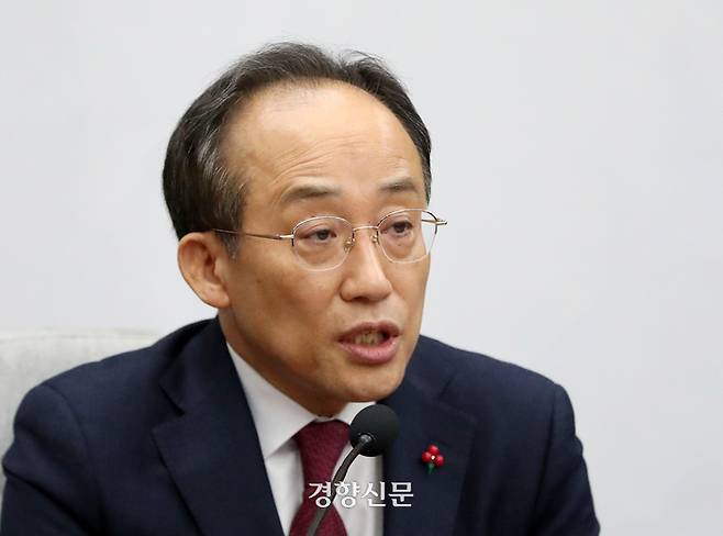 민주당 “<b>추경호</b> 20개 먹어” <b>명태균</b> 녹취 공개···추... 