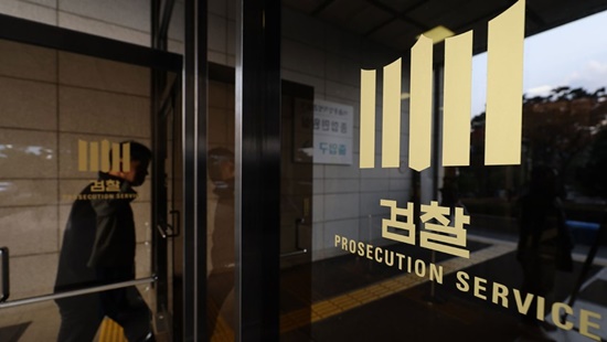 <b>이창수 서울중앙지검장</b>, <b>탄핵</b> 플랜 B가동 준비