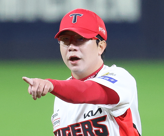 <b>양현종</b>, KBO <b>선수협 회장</b> 당선! 새로운 도전과 팬들에게... 