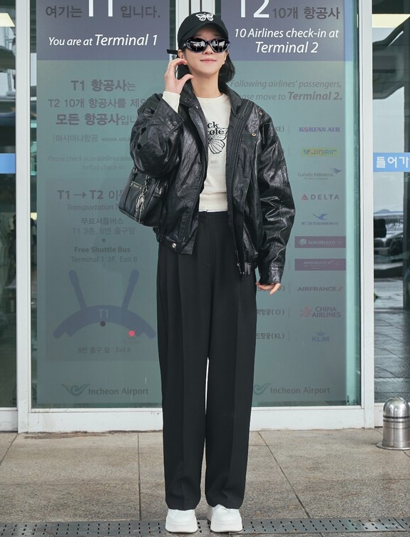  자숙 끝낸 서예지 여전한 미모 유지