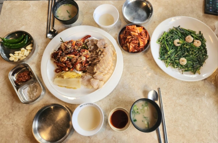  굴보쌈 맛집 제주곤이칼국수 대구 종로점