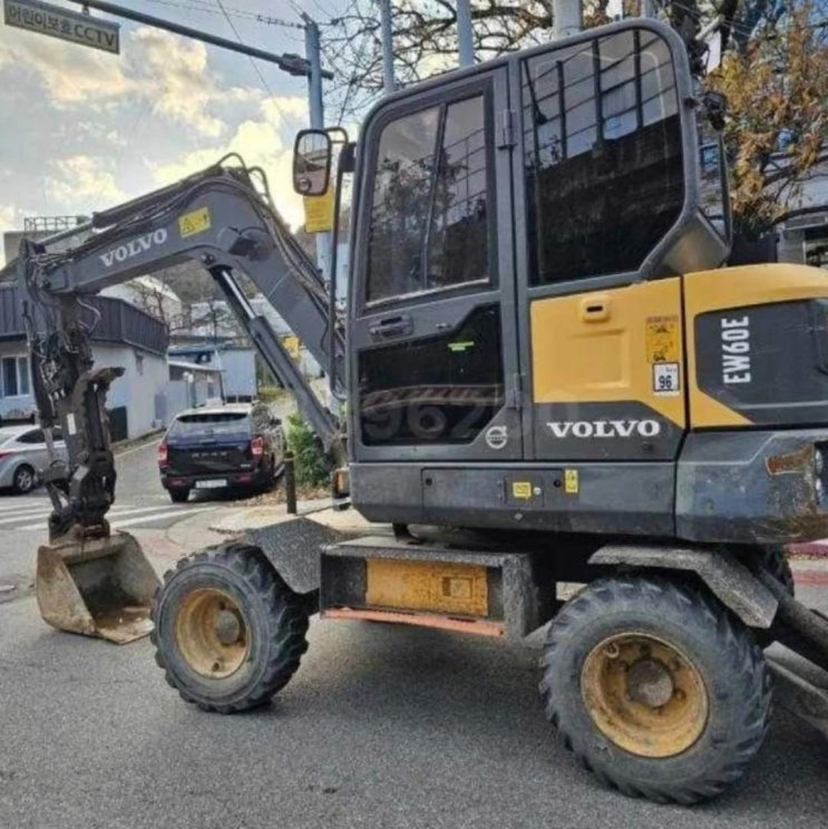 볼보 EW60E 2017년식 4900만원 판매합니다. 볼보 EW60E 2017년식 4900만원 판매합니다.