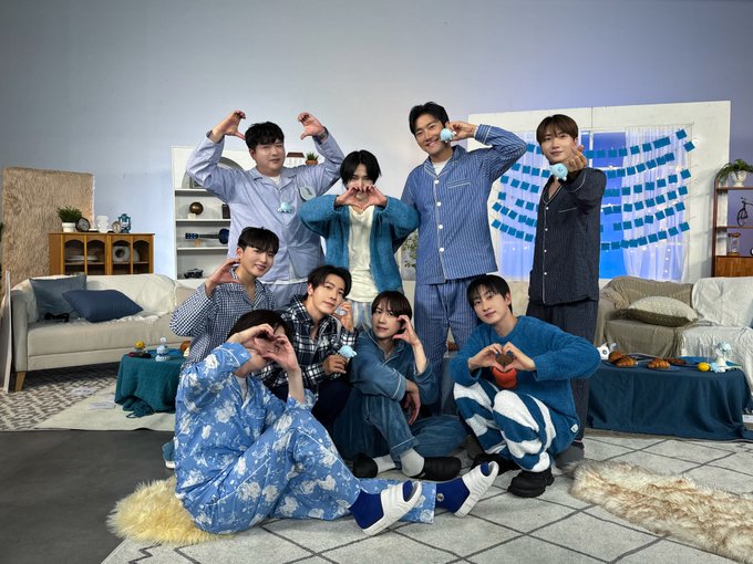  2024 SUPER JUNIOR - D&E FAN PARTY < Jingle Jingle! > 티켓오픈 안내