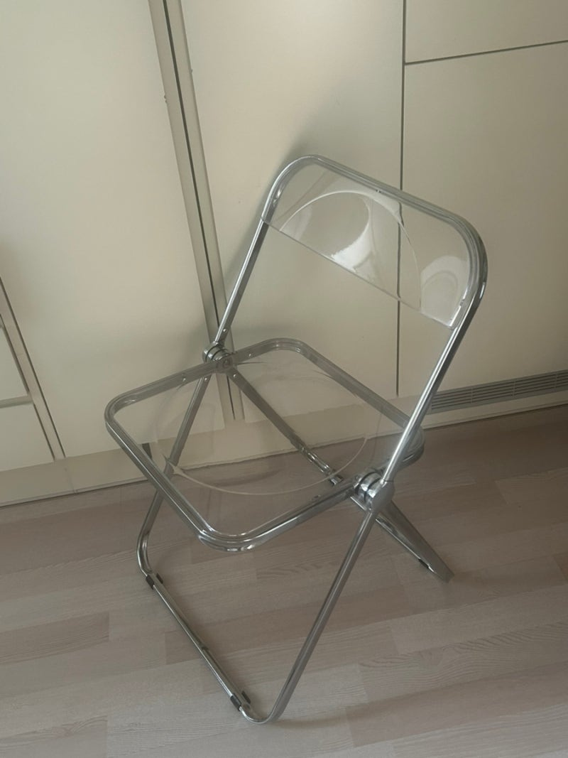 인테리어 의자 마뮤즈 미드센추리 아크릴 접이식 투명 체어 원룸 필수템
