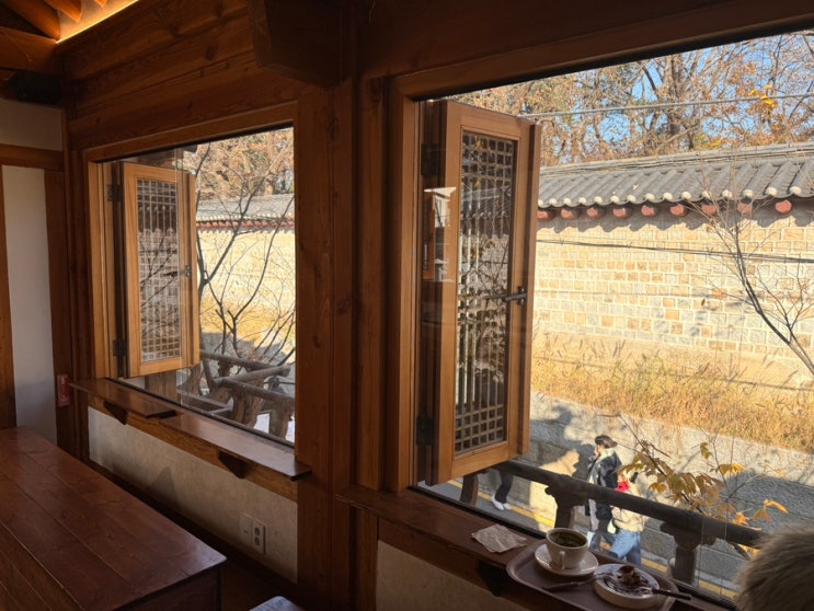  종로3가 서순라길 데이트 한옥랑솜 서순라길 한옥카페