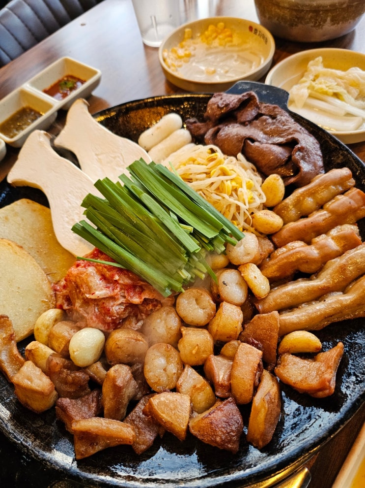 아산곱창 배방 효자막창 모듬구이 한판이면 OK !