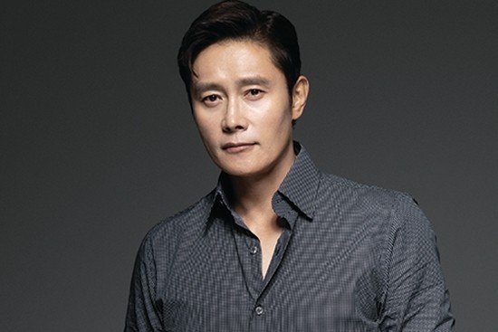 <b>이병헌</b>의 <b>사랑꾼 면모</b>! 이민정 위해 특별 간식차 지원 프로필... 