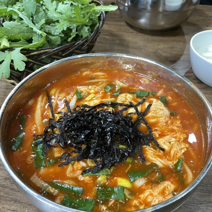  충남 공주 얼큰이칼국수 해장맛집 공주칼국수 추천