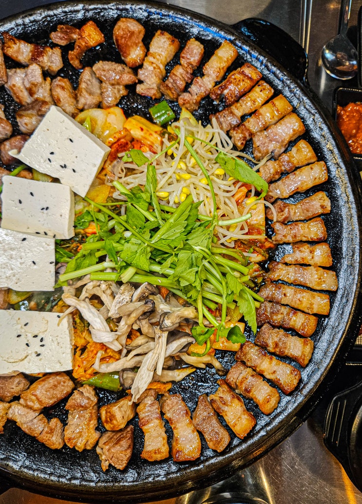  인천 삼산동 고기맛집 솥돈 - 굴포천역 근처 구워주는 고깃집 추천