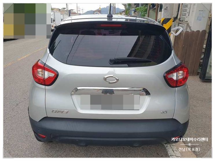  르노삼성 QM3 15년식 순정모니터 화면 이상증세 블랙아웃으로 확인해보니 스마트커넥트 고장으로 발생한 증상 수리 완료