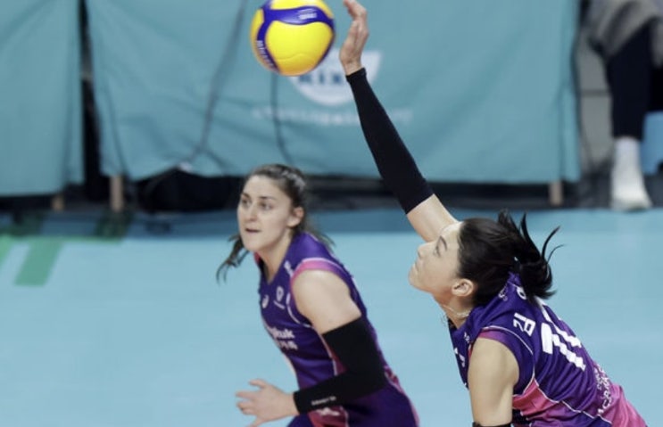 2024-25시즌 KOVO 국내 여자 프로배구 12월 5일 흥국생명 IBK기업은행 2024-25시즌 KOVO 국내 여자 프로배구 12월 5일 흥국생명 IBK기업은행