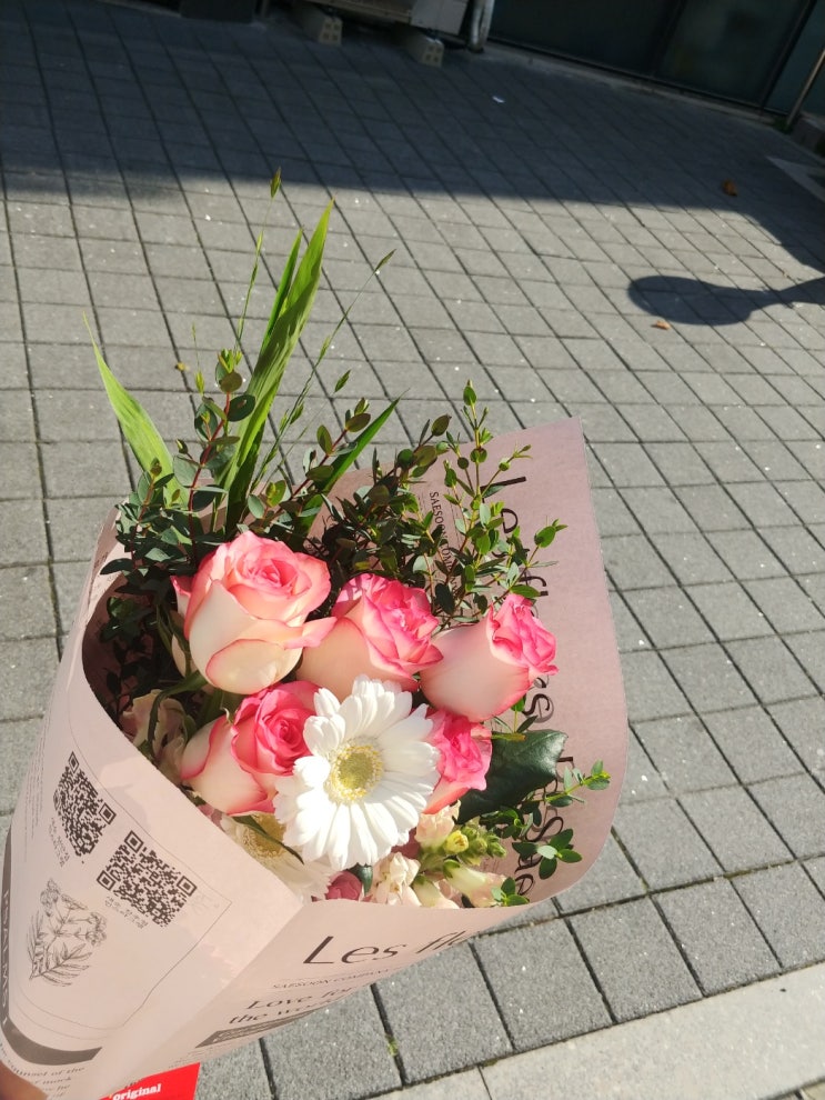 꽃 일의 시작과 떨림. 꽃집의 손님들.