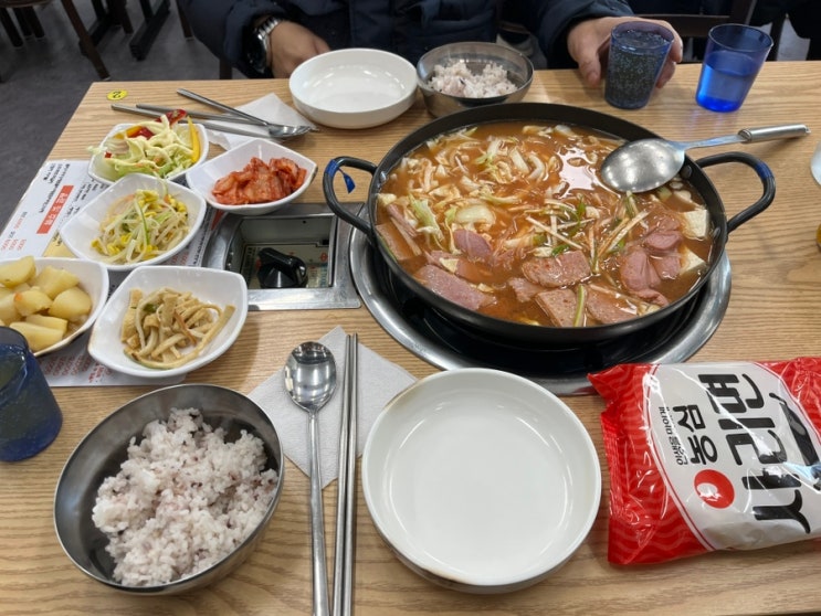  가산디지털단지 구로세관 부대찌개 세트 메뉴 추천