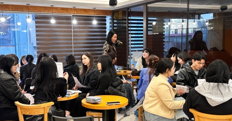  목표를 시각화 하는 비전보드를 준비하는 예다연