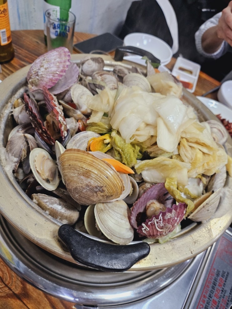  왕십리 맛집_대게신랑 조개신부/ 묵은지 조개찜