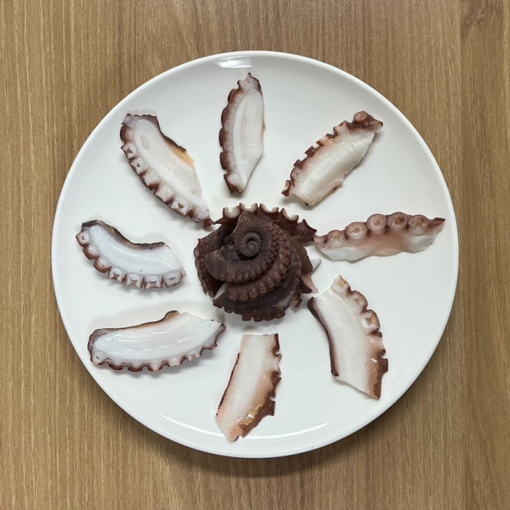  산지 직송 최상급 자연산 돌문어 무화상회