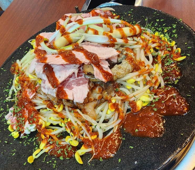  쭈불리 상일점 - 새로 오픈한 쭈꾸미 맛집! 쭈꾸미 진짜 실하네ㄷㄷ;;