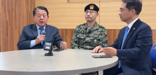 투입, 尹 전화받아…김용현은 '국회<b>의원</b>들 <b>끌어내라</b>' <b>지시</b>"(2024)