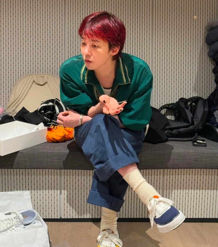  위례 남자머리 추천 지드래곤 컴백 염색 색상, 레드브라운 컬러