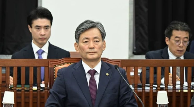 <b>국수본</b>, '내란죄 고발' 경찰청장 휴대전화 <b>압수수색</b>