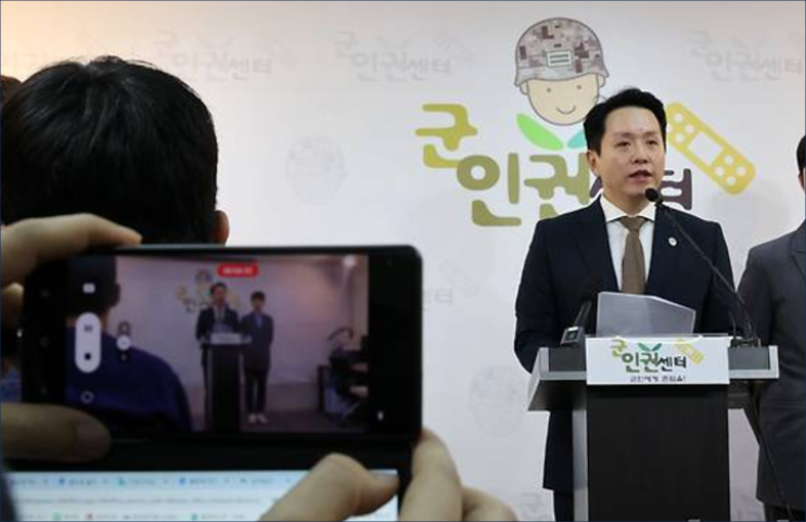 <b>민주</b> “2차계엄 제보 많아…의원 전원 국회서 비상대기”...7일... 