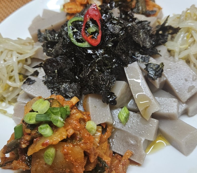 메밀묵무침