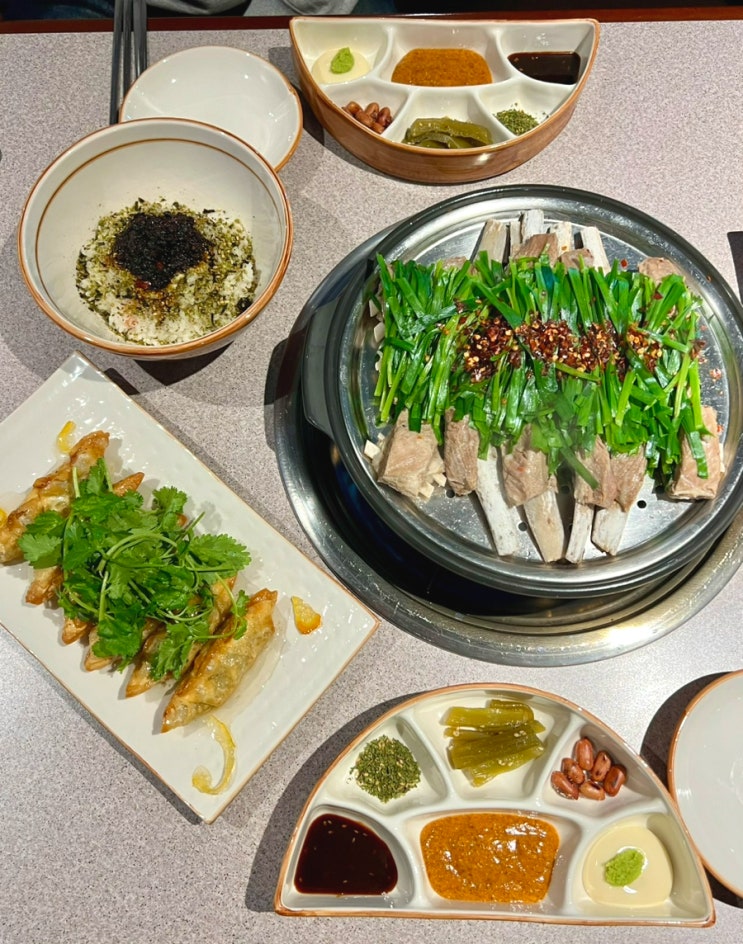  수원 양고기 맛집 : 인계동 회식과 송년회 데이트코스로 좋은 양마담 방촌양고기 후기