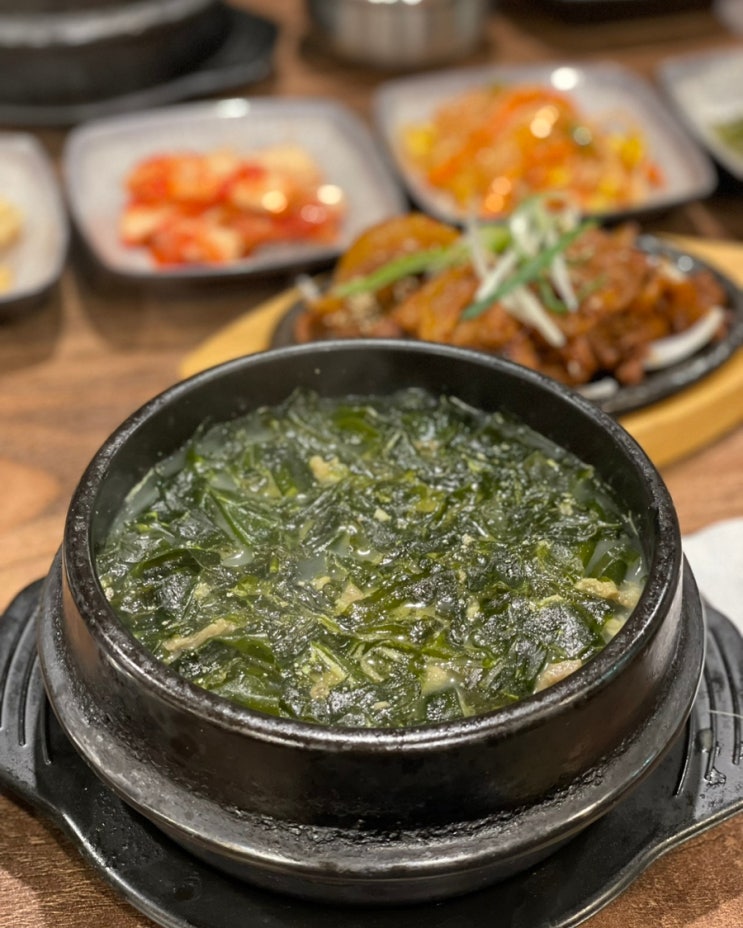  부평시장역 맛집 보돌미역 부평시장역점 프리미엄 생일 미역국