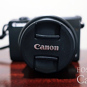 블로그 입문자용 미러리스 카메라 추천 캐논 EOS M100