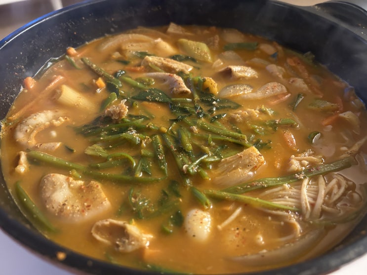  집에서 즐기는 곱창전골 전문점의 맛! 만족도 200% <돈꼬집 한우소곱창전골 밀키트> 후기