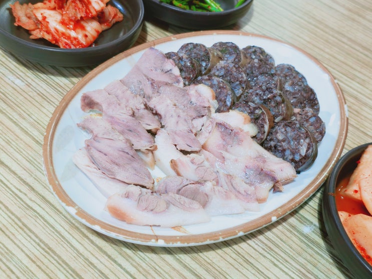  여의도 순대국집 제일어버이순대 순대정식