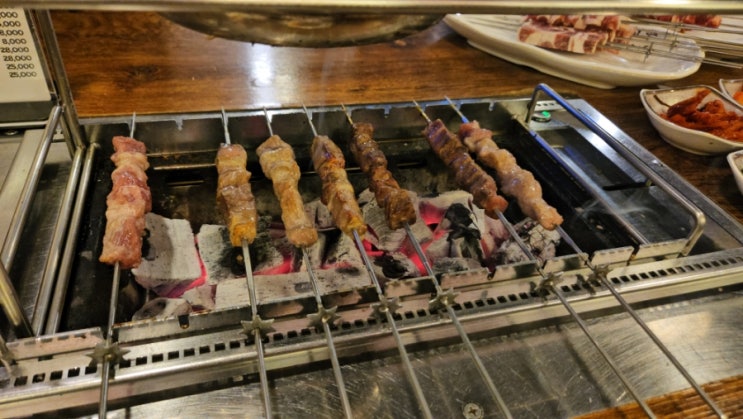  홍제동맛집 양꼬치 피었습니다 환차이 다녀왔습니다!!
