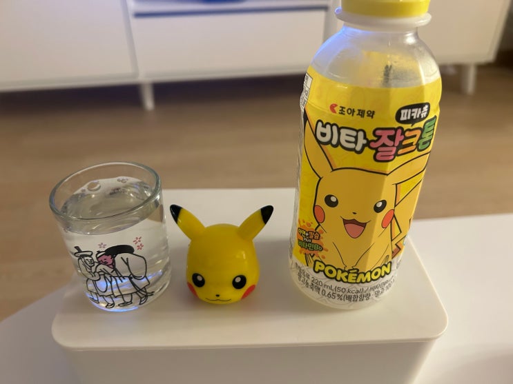  귀여운 피카츄 피규어를 얻을 수 있는 망고 음료 <비타 잘크톤 피카츄> 리뷰