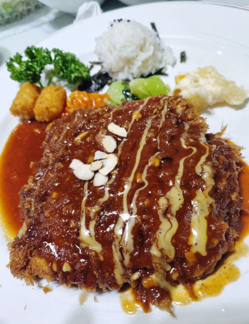 [맛집] 충주 충주호 레스토랑 맛집 "동구밖과수원길" 후기