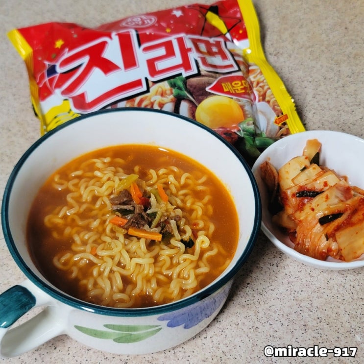  오뚜기 진라면 매운맛 가격, 칼로리, 영양정보, 맛 내돈내산 리뷰