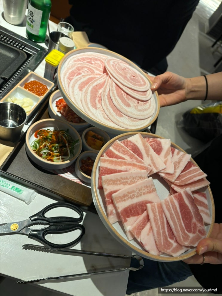  연신내냉삼 고기맛집 무한리필셀프바 부탄 이용정보